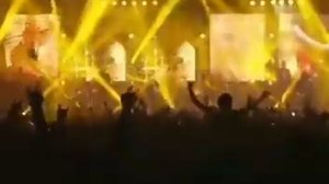 Нёс на помойку Мыкола говно