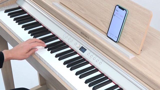 🎹 Recensione - ROLAND RP701