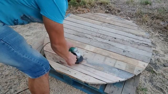 Крышка на колодец.Well cover. Из поддонов! Крышка на колодец своими руками! смотреть онлайн