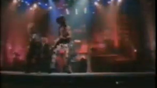 Aerosmith - Love In A Elevator