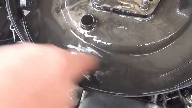 "Доктор ,у меня карбюратор весь в масле ".!!!!!....Да ! откуда там масло!??????? смотреть онлайн