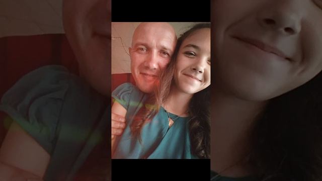 Видео не загружается любимому папочке, поэтому такое название смотреть онлайн