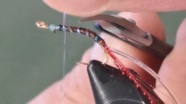 Мушка на омуля с синей икринкой из органзы смотреть онлайн