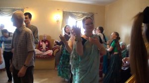 Воскресная программа с Е.М. Арджуна Кришна прабху. КИРТАН. Екатеринбург 14.04.2013