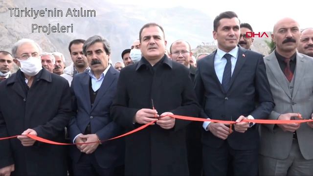Hakkari Zap Vadisin de Yapımı Tamamlanan Seyir Terası Faaliyete geçti. смотреть онлайн