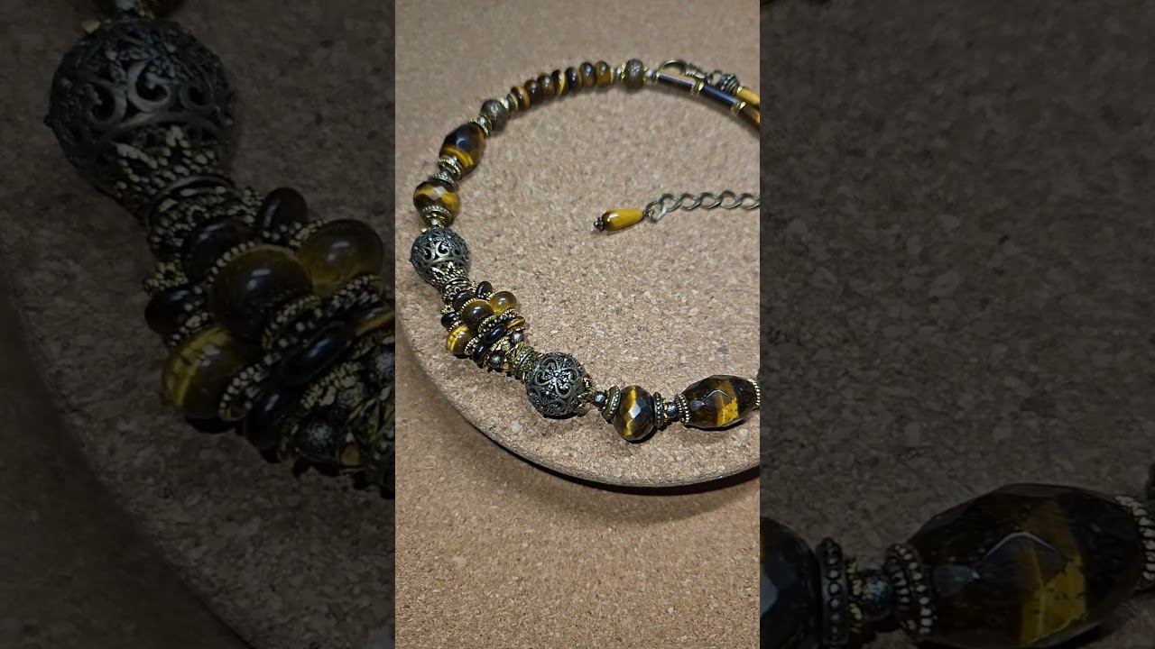 Чокер из тигрового глаза смотреть онлайн