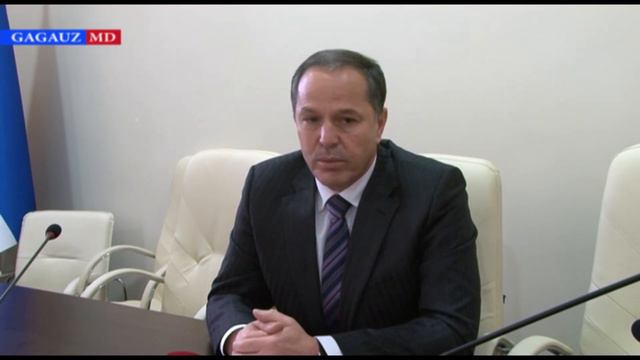 Граждан соседнего государства, которые окопались в КС нужно отправить в отставку смотреть онлайн