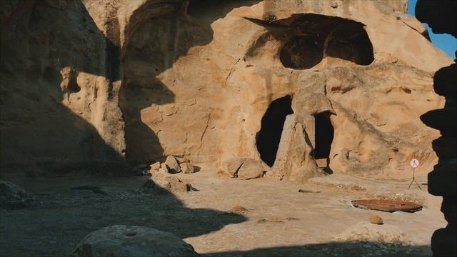 Грузия. Пещерный город . Уплисцихе . Путешествие по Грузии . смотреть онлайн