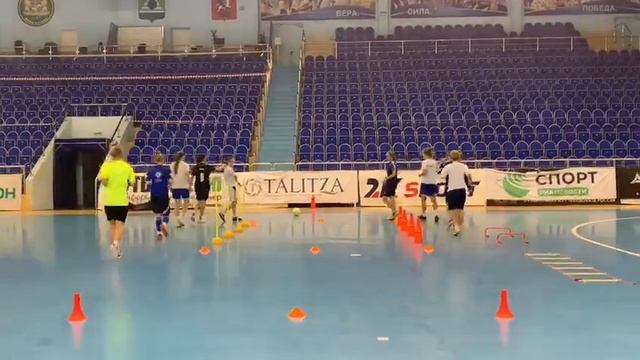 ЖФК "Пересвет" . Разминка (33). г. Троицк . 2020 год. Часть - 1. смотреть онлайн