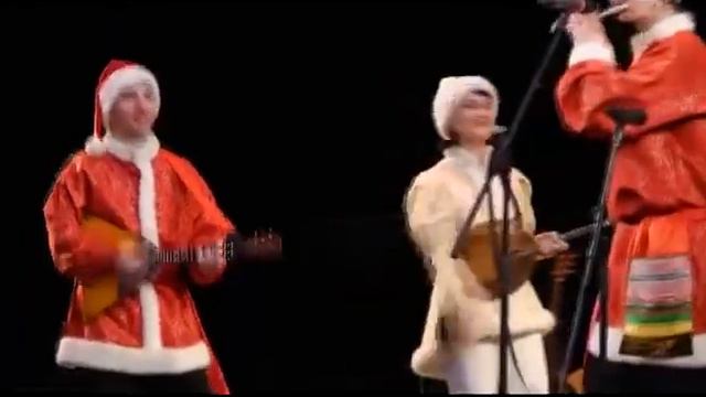 Ансамбль Кристалл-Балалайка-Веселый косарь,солист Алексей Живайкин смотреть онлайн