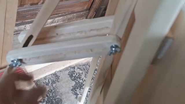Простой мольберт из подручных материалов смотреть онлайн