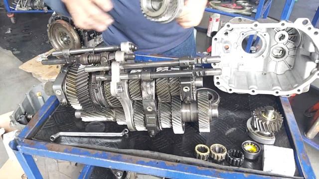 Ford Transit V347 6 İleri Şanzıman Tamiri Epçin Oto смотреть онлайн