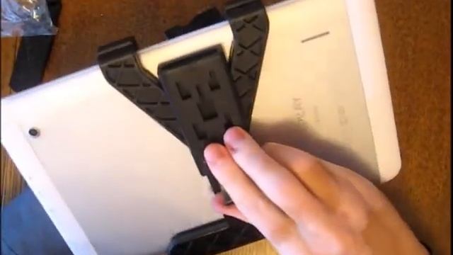 Посылка из Aliexpress #1 (Автомобильный держатель планшета НЕ на присоске за 11$) смотреть онлайн