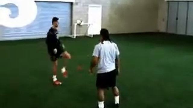 Cristiano Ronaldo freestyle _ skills смотреть онлайн
