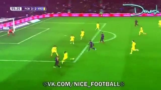 Леонель Месси бьет правым ногом смотреть онлайн