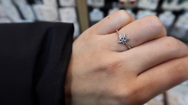 VLOG: СКОЛЬКО ЛЕТ АНТОНУ?/ ПОХОД ПО МАГАЗИНАМ смотреть онлайн