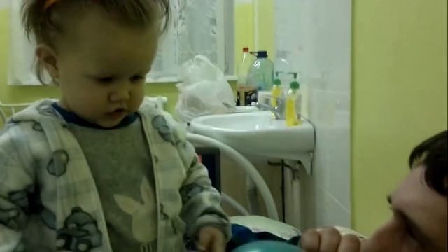 Настя пугается))) смотреть онлайн