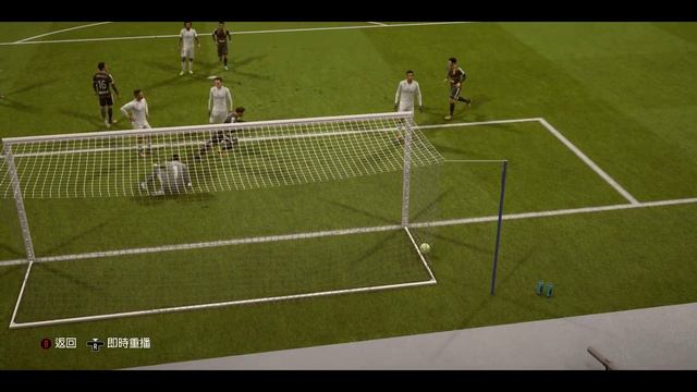 FIFA 18 Penalty Area Driven Pass Assist 02
