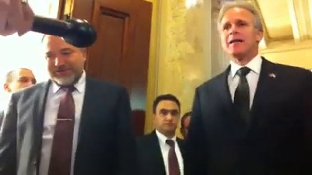 Israeli FM Avigdor Lieberman with Rep. Ileana Ros-Lehtinen смотреть онлайн