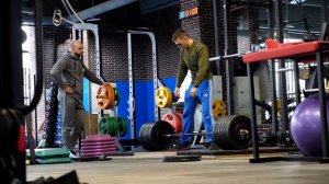 Мастер Спорта притворяется НОВИЧКОМ в ЗАЛЕ | ПРАНК НАД ТРЕНЕРОМ