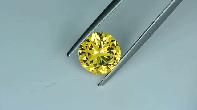2.56ct Yellow Beryl смотреть онлайн