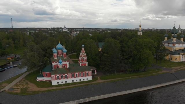 Золотое кольцо. Калязин. Углич. Ростов. Полет над городами. В 4К смотреть онлайн