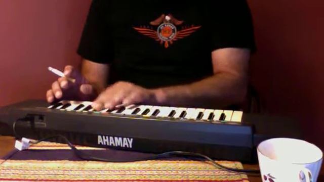 Yamaha Portasound PSS-190 смотреть онлайн