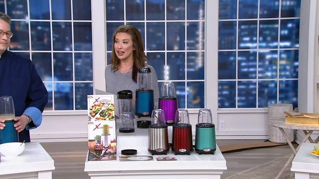 Fusion Xcelerator 1000W Blender w/ Travel Cups & Recipe Book on QVC смотреть онлайн