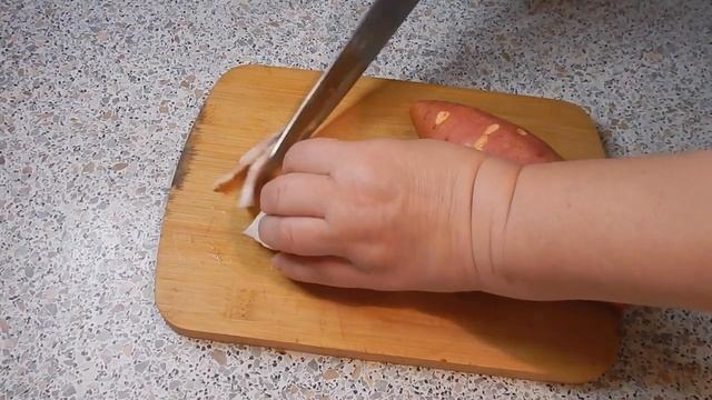 Необычное блюдо батат с копчёным салом смотреть онлайн