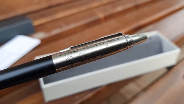 Шариковая ручка Parker Jotter Royal Blue CT смотреть онлайн