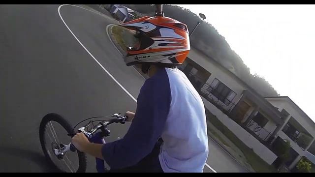 DIY GoPro 360º Swivel Mount Test! смотреть онлайн