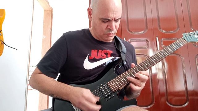 Malagoli Custom IIs (Ibanez SA 120) - Distortion смотреть онлайн
