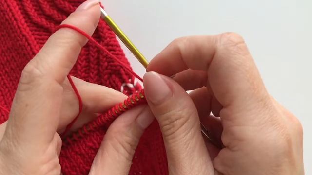 Закрытие петель для плавного выреза горловины без ступенек смотреть онлайн