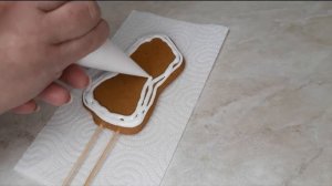 Пряничный топпер с сахарной картинкой. Декор для торта.