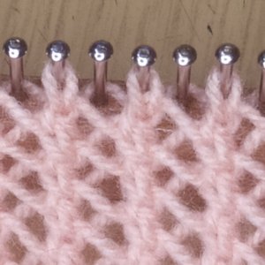 АЖУРНЫЕ ПОЛОСКИ НА БУКОВИНКЕ.