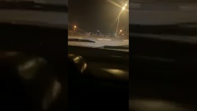 Бывший милиционер на машине проехался вверх по лестнице в Оше смотреть онлайн