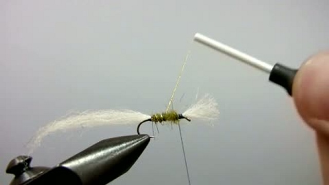 Нахлыст. Вязание мушки Olive Buzzer смотреть онлайн