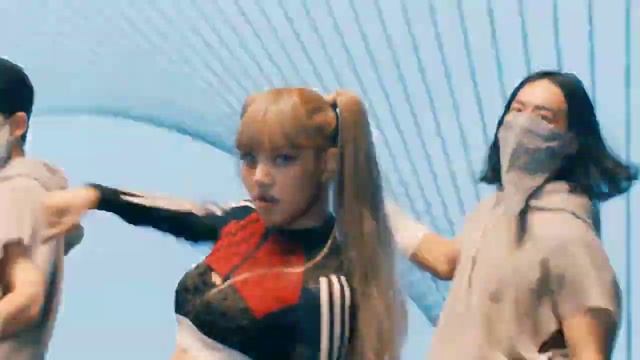 LISA - MONEY Dance Performance Mirror смотреть онлайн