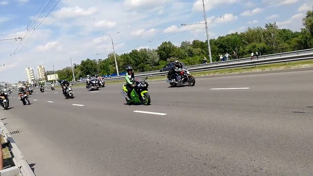 Байкеры в бресте 26 мая 2018! смотреть онлайн