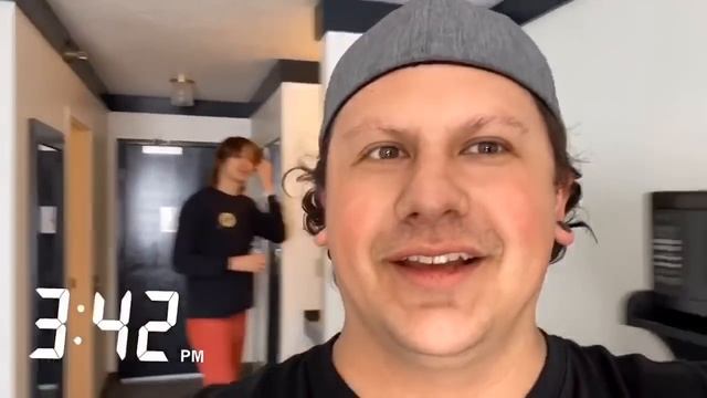 Las Vegas with Danny Mullen! смотреть онлайн