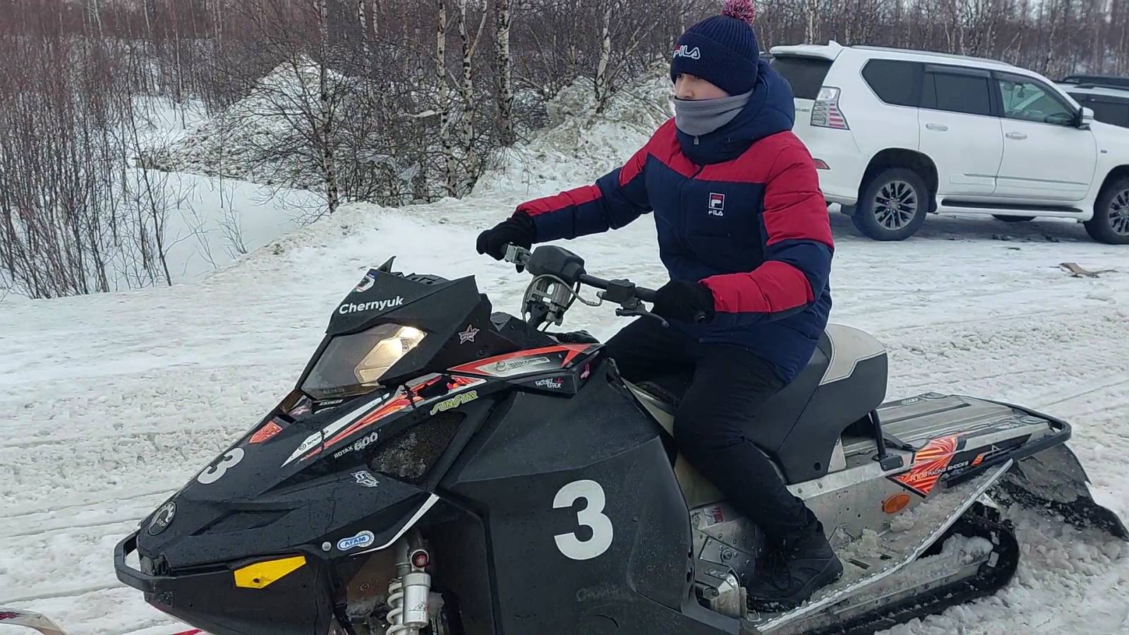 Присматриваемся к Снегоходу ;-) смотреть онлайн