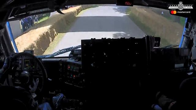 KAMAZ Dakar Truck's Insane FOS Run