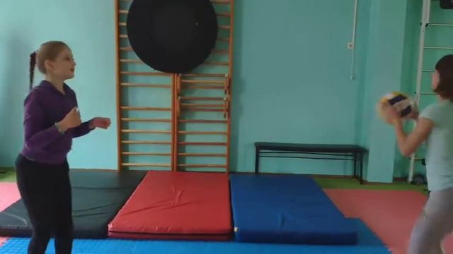 #СОЦПОЛИТИКАОНЛАЙН#Развивающие игры с мячом №5