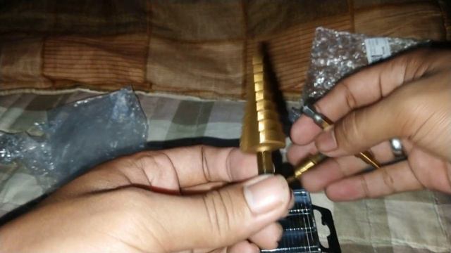 3Pcs Metric HSS Steel 4241 Cone Titanium Coated Drill Bits Tool Set Hole смотреть онлайн