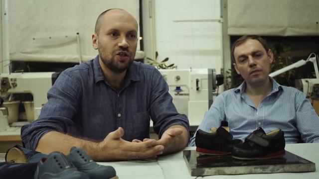 Как выбрать правильную детскую обувь! Беседа с врачом-ортопедом Красильниковым С.Н. смотреть онлайн