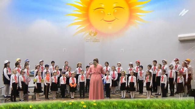 «Песенка о лете», хор 1х классов "ФОРМАНТА", ДМШ им. Т.А. Докшицера, г. Москва, рук. Афанасьева Н.В смотреть онлайн