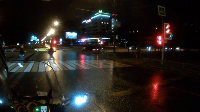 Пешеходы на красный. смотреть онлайн