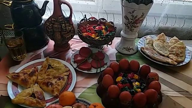 ПРАЗДНИЧЧНЫЙ СТОЛ В ЧЕСТЬ ПРАЗДНИКА СВЕТЛОЙ ПАСХИ !С ПРАЗДНИКОМ ВАС БРАТЬЯ И СЕСТРЫ ! смотреть онлайн