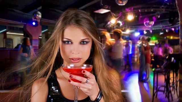 Танцы Минус vs.Tom Reason – Цветут цветы (QWAZAR Mashup 2014) смотреть онлайн