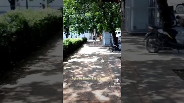 Ninebot ES2 by Segway смотреть онлайн